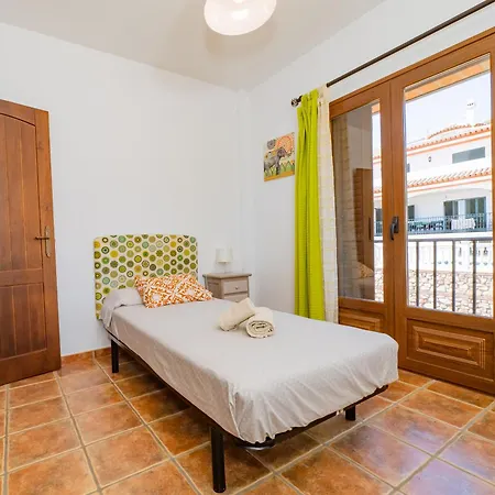 Вилла Cubo's La Era House Pueblo *
